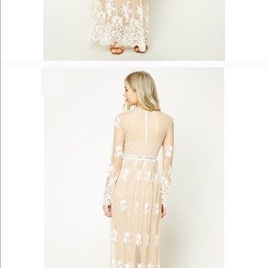 Forever 21 Embroidered Lace Maxi Dress